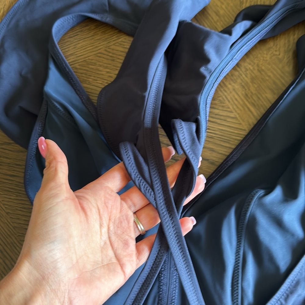 Ulla Johnson Evelina Ruffle Plunge One-Piece Swimsuit, Navy, Size Large, $380 - Picture 13 of 16